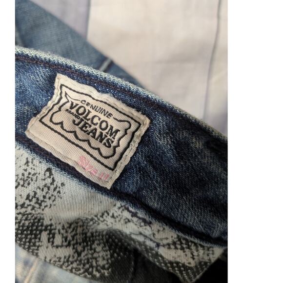 Vintage Y2K Volcom Low Rise Boot Flare Junior 11 - Picture 2 of 5